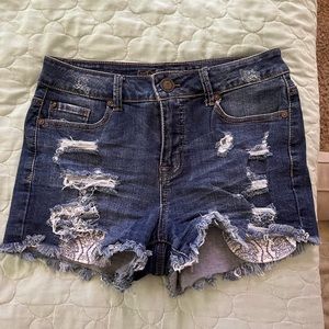 Fashion nova jean shorts